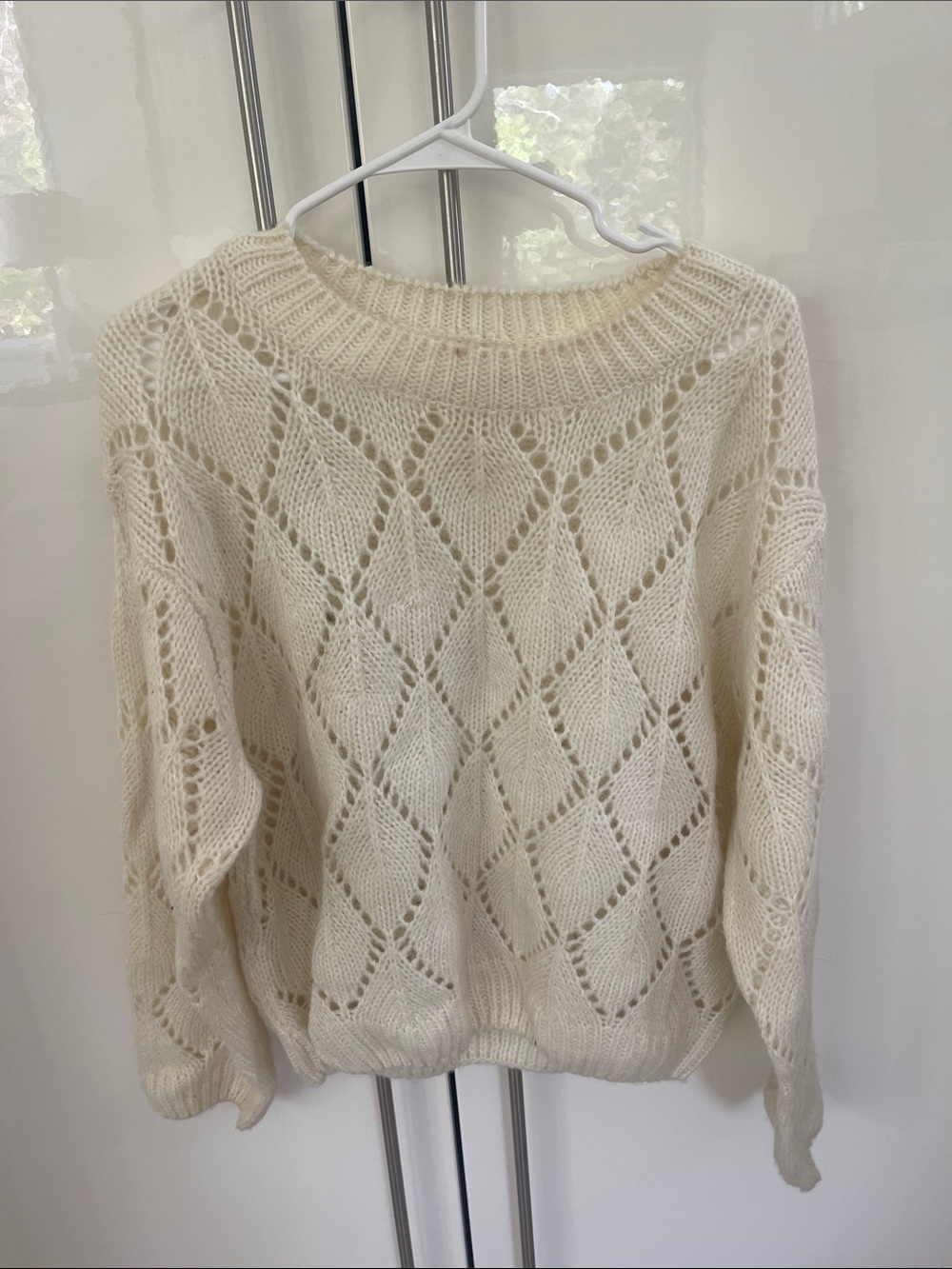 Moon River Ivory Open-Weave Diamond Crewneck Sweater